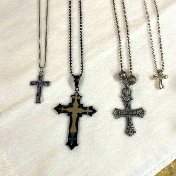 Jewelry - Cross Necklaces